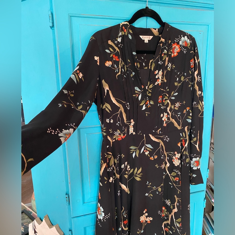 Nanette Lapore Sheer Dress Size 10 perfect condition, casual and dressy floral